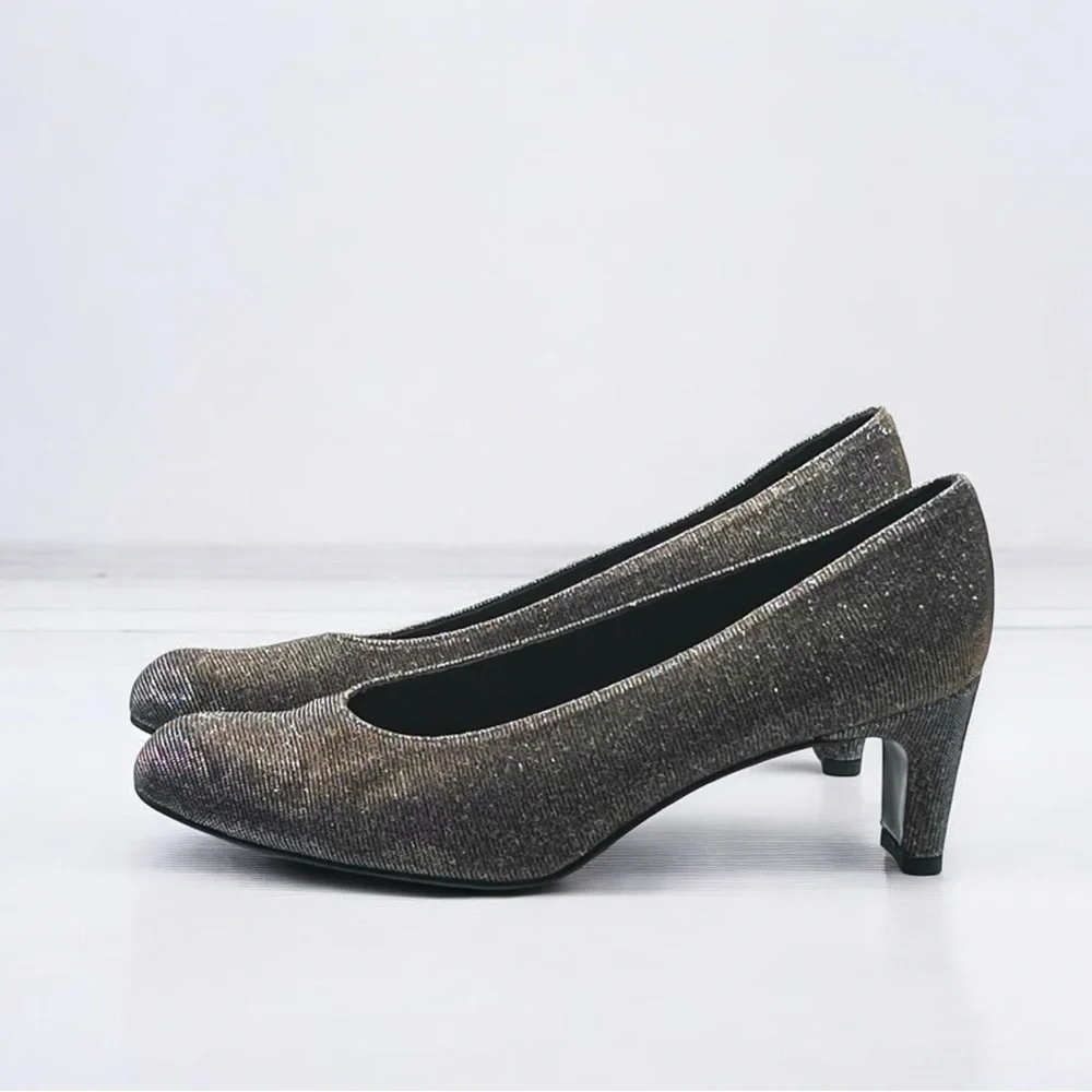 Women's Stuart Weitzman Heels Silver Size 7.6 - Picture 2 of 9